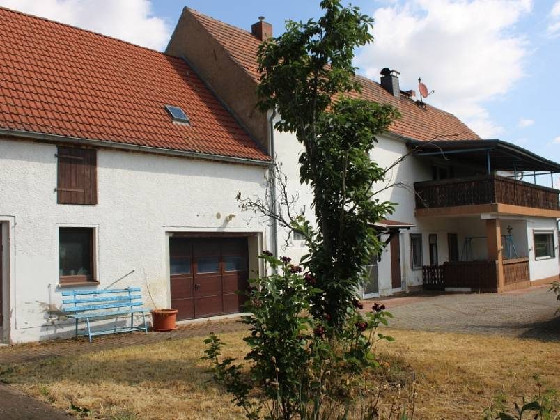 Viel Platz für Familie, Hobby und Beruf in Staritz Wohnhaus mit Nebengebäuden un